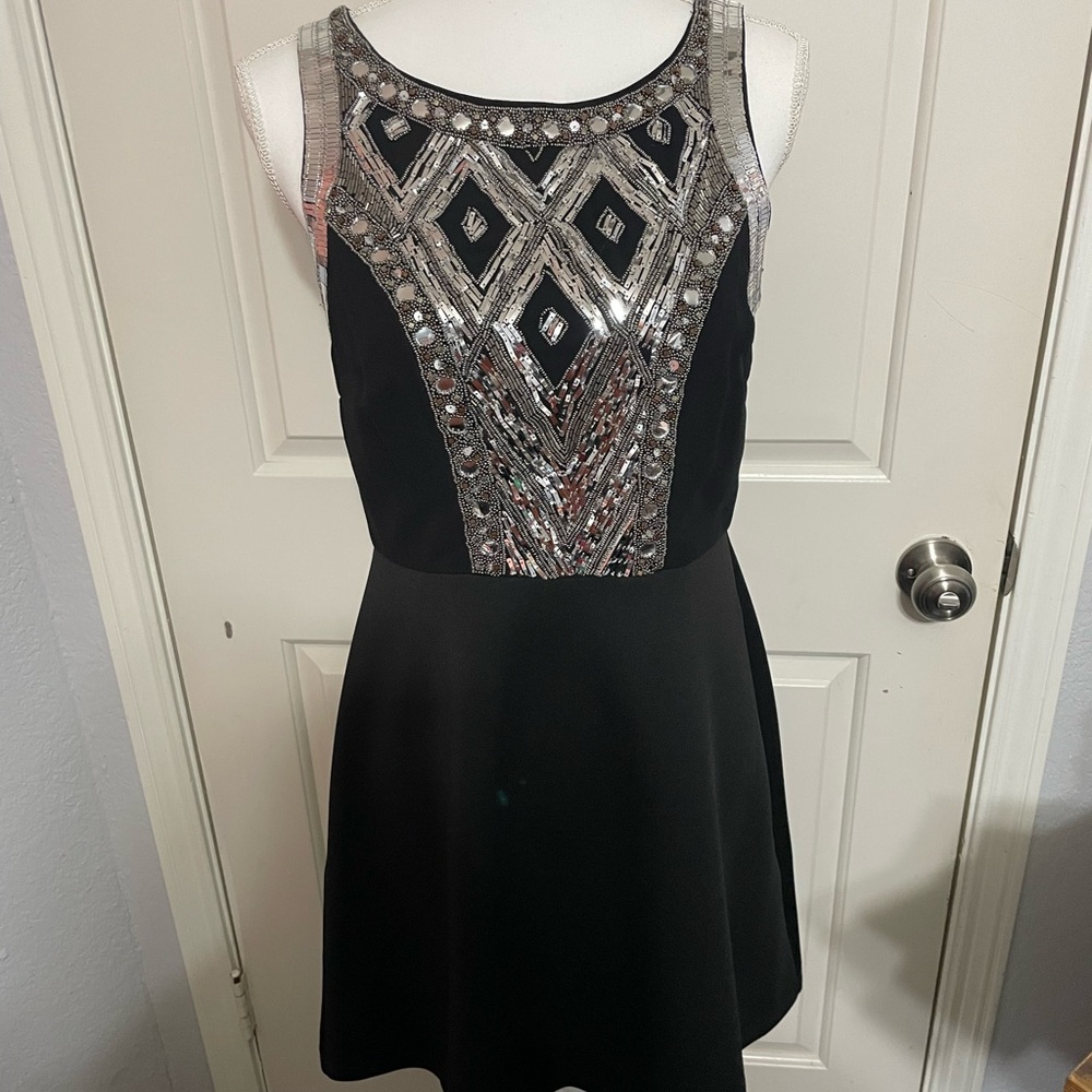 Gianni Bini Silver and Black A-line Cocktail Dress
